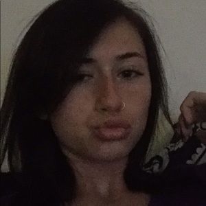 Meet your Posher, Kaya